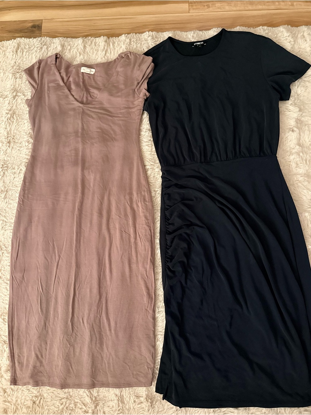 Bundle of 2 dresses, brown & black